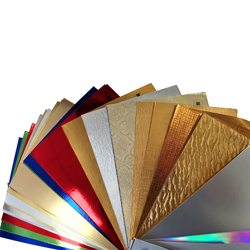 Metallic-Gold-Karton
